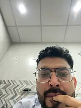 hot rajat online show from 19, 5, 2026