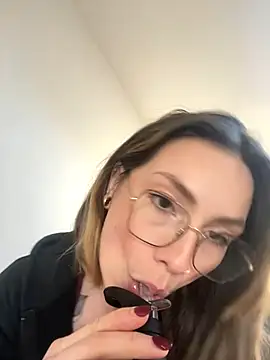 TalullaX online show from 10, 11, 2025