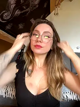 TalullaX online show from 30, 10, 2025