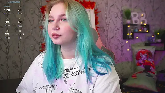 Moon Valkyrie online show from 2, 10, 2025