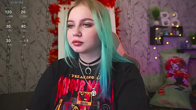 Moon Valkyrie online show from 30, 9, 2025