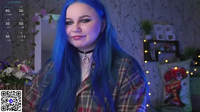 Moon Valkyrie online show from 9, 3, 2025