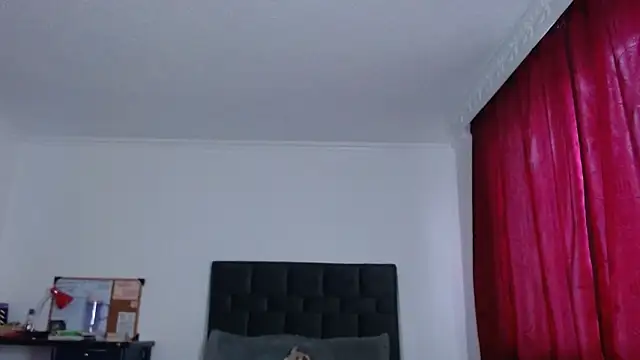 Snapshot of VALERY_MEER chatting on 15, 9, 2025 VALERY MEER online show from 15, 9, 2025