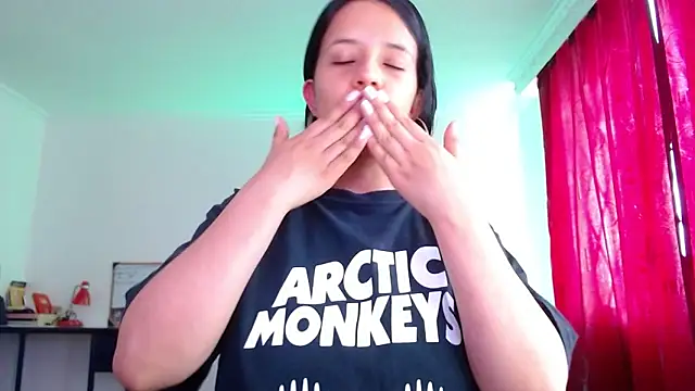 Snapshot of VALERY_MEER chatting on 15, 1, 2026 VALERY MEER online show from 15, 1, 2026