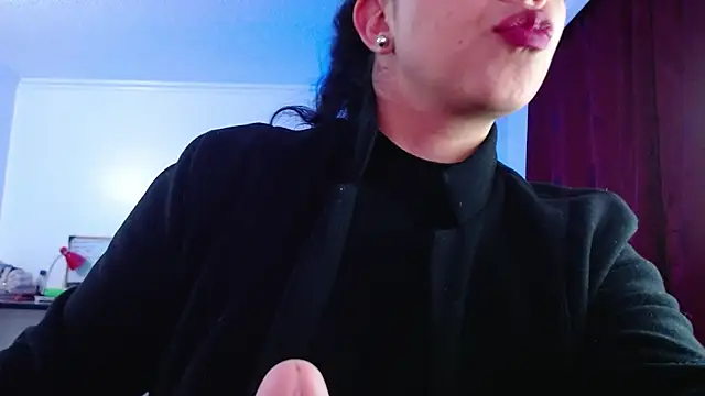 Snapshot of VALERY_MEER chatting on 9, 9, 2025 VALERY MEER online show from 9, 9, 2025