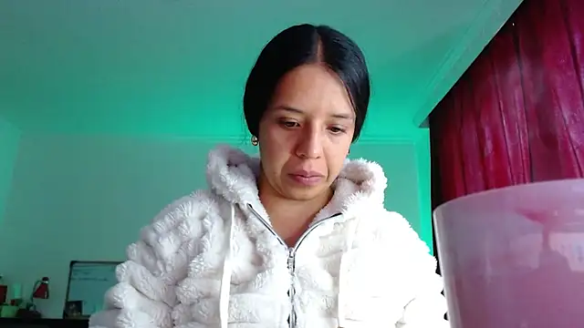 Snapshot of VALERY_MEER chatting on 13, 1, 2026 VALERY MEER online show from 13, 1, 2026