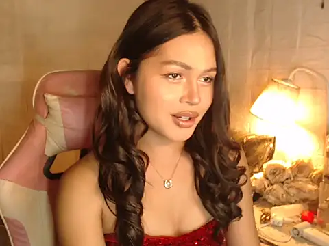 Ashely Lewis online show from 30, 11, 2025