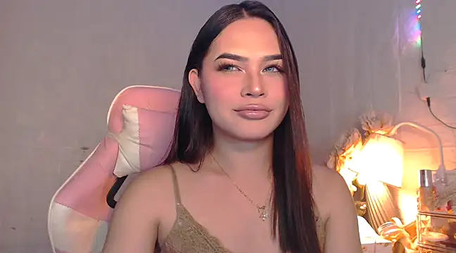 Ashely Lewis online show from 5, 2, 2025