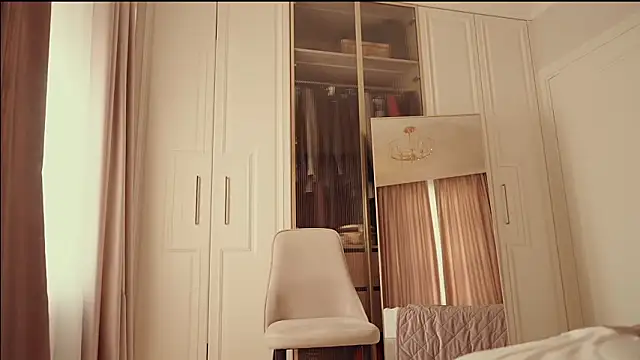 MilaDYstarlight online show from 14, 3, 2026