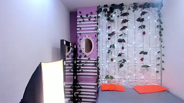 Snapshot of Lexxxxx_ chatting on 13, 2, 2025 Lexxxxx online show from 13, 2, 2025