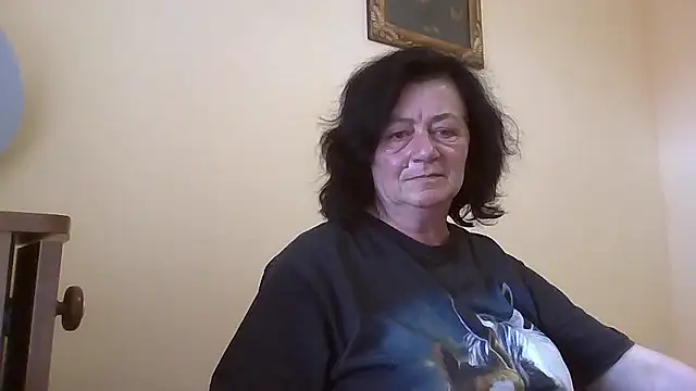 GypsiQueen2 online show from 12, 5, 2026