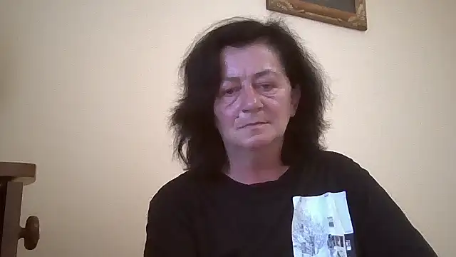 GypsiQueen2 online show from 3, 6, 2026