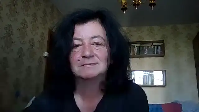 Snapshot of GypsiQueen2 chatting on 16, 7, 2026 GypsiQueen2 online show from 16, 7, 2026