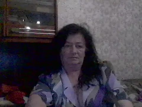 Snapshot of GypsiQueen2 chatting on 20, 3, 2025 GypsiQueen2 online show from 20, 3, 2025