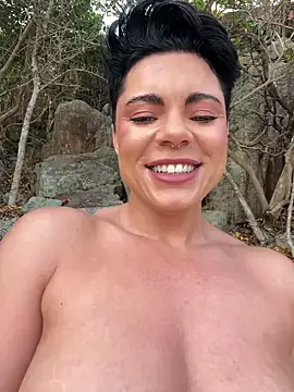 LukeLouHarvey online show from 10, 2, 2025