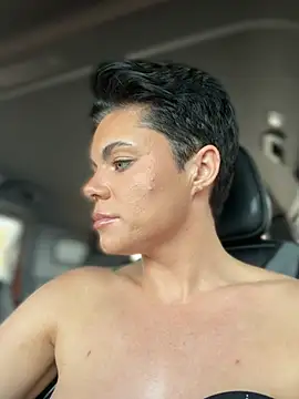 LukeLouHarvey online show from 3, 2, 2026