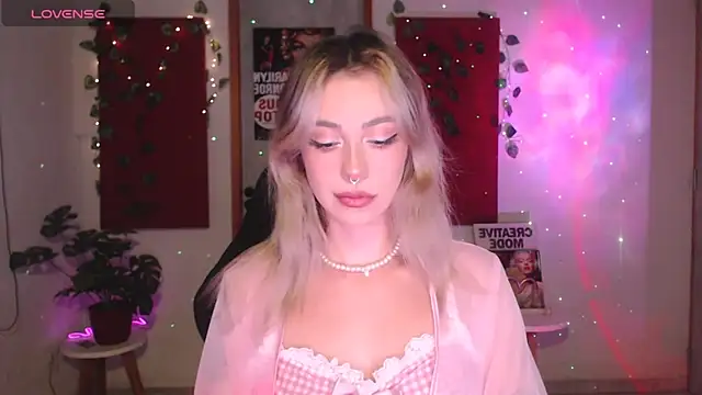 sakura beauty online show from 23, 4, 2026