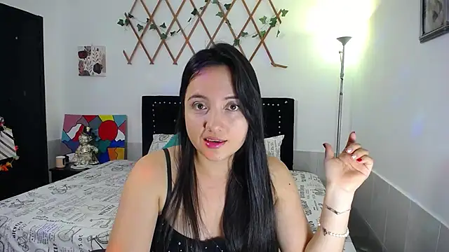 naughty girl 4u online show from 7, 4, 2026