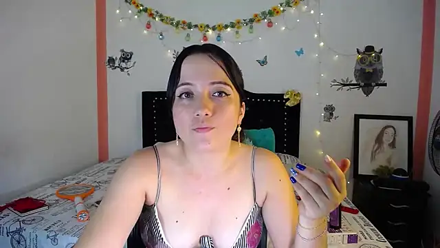 naughty girl 4u online show from 11, 3, 2025