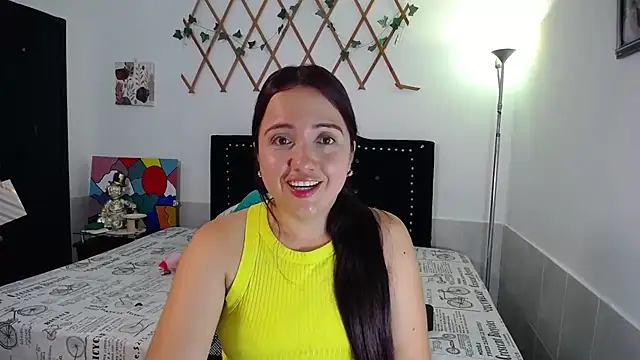 naughty girl 4u online show from 25, 6, 2026