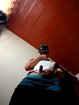 Triplex Coolness online show from 24, 9, 2025
