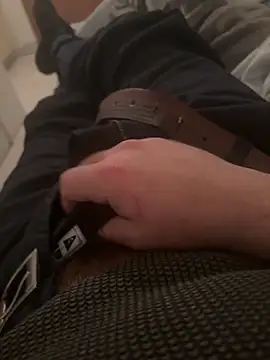 Lovemilf6969xh online show from 18, 2, 2026