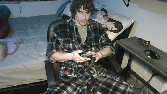 XxBobbyDigitalxX online show from 17, 1, 2025