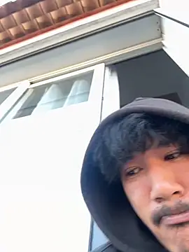 juniiorre online show from 11, 10, 2025