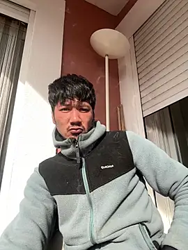 juniiorre online show from 1, 3, 2026