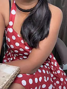 SCHOOL Girl 0 online show from 9, 4, 2026