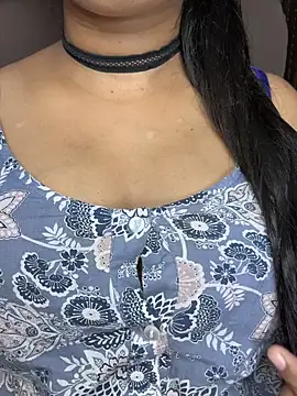 SCHOOL Girl 0 online show from 24, 9, 2025