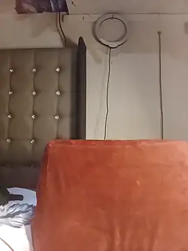 Aaaliyah445 online show from 28, 11, 2025