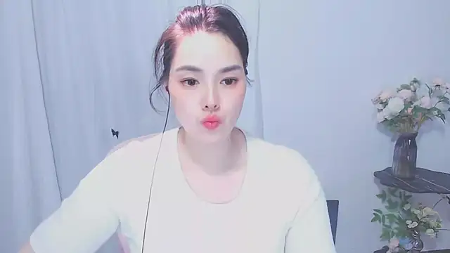 SHY- -girl online show from 15, 5, 2026