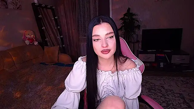   Malika   online show from 19, 3, 2026