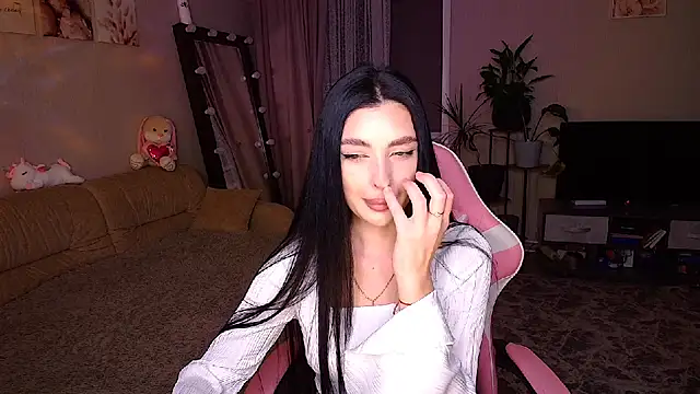   Malika   online show from 12, 10, 2025