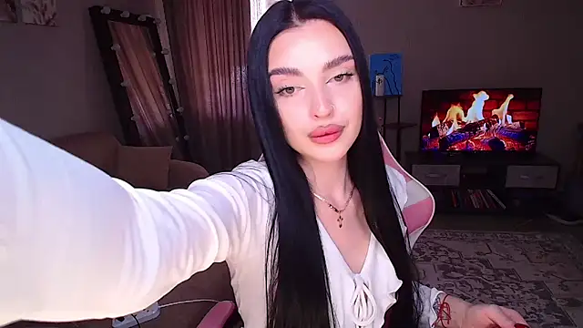   Malika   online show from 30, 4, 2026