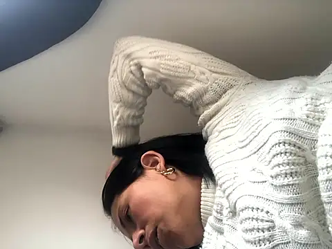 sharoon cheerry online show from 13, 2, 2026