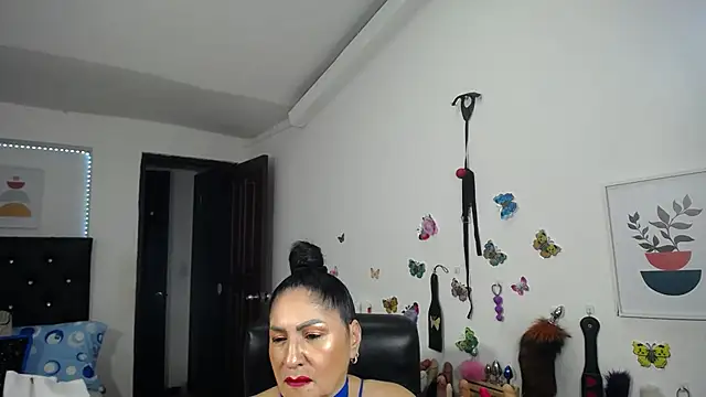 mature bigboobs10 online show from 29, 10, 2025