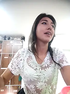 Scarlet wd18 online show from 14, 3, 2025