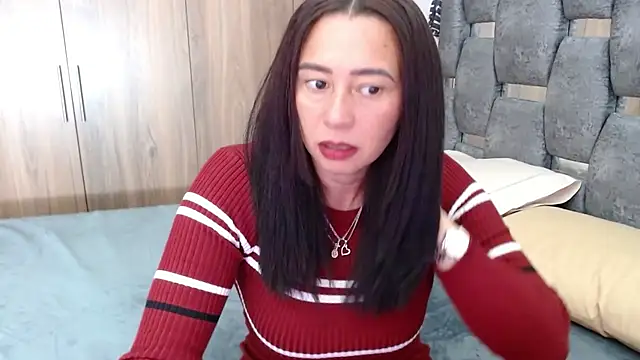 sara hott 1 online show from 8, 3, 2025