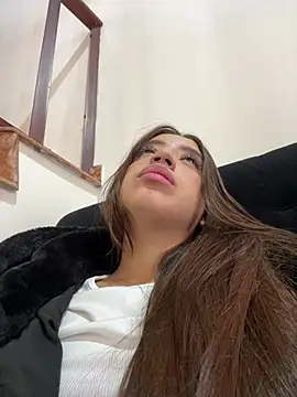 MERIDA TAYLOR online show from 21, 3, 2025