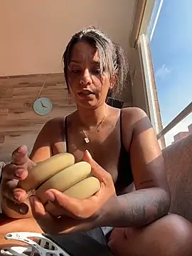 J loren online show from 28, 4, 2026