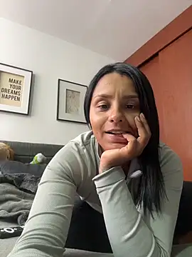 J loren online show from 3, 5, 2026