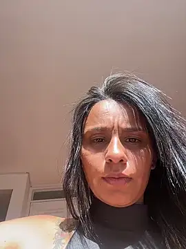 J loren online show from 19, 3, 2026