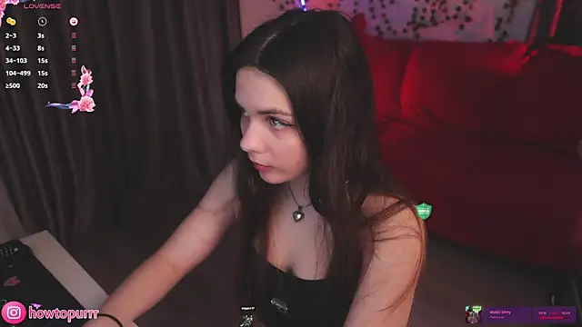 Snapshot of How2Meow chatting on 9, 7, 2026 How2Meow online show from 9, 7, 2026