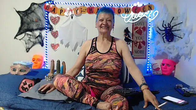 Snapshot of loquitaqueen011 chatting on 5, 10, 2025 loquitaqueen011 online show from 5, 10, 2025