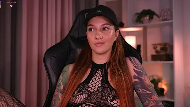 RedJasmine  online show from 2, 6, 2026