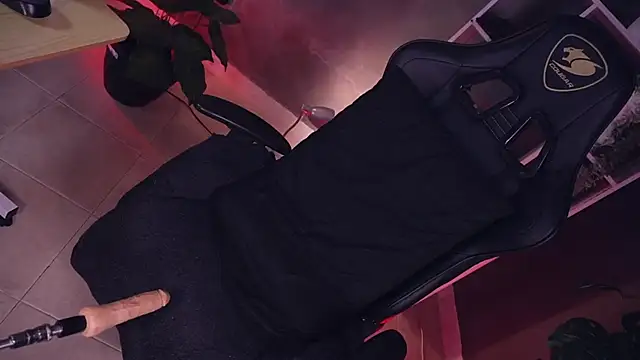 kitty pruu online show from 14, 9, 2025