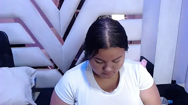 ValenTitis online show from 7, 10, 2025