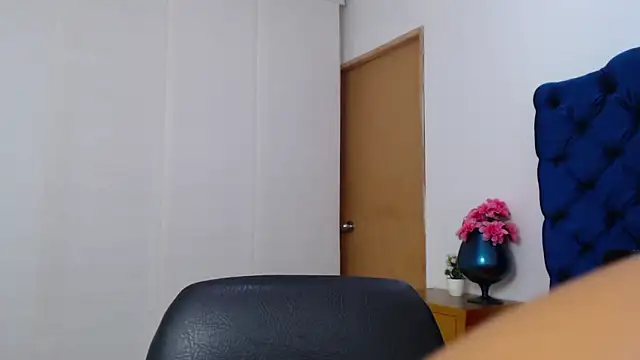 Lili666  online show from 28, 2, 2026